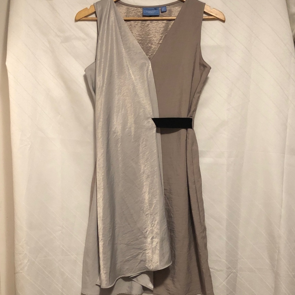 Simply Vera Vera Wang Two-Tone Dress in Taupe and Silver